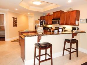 717 Holiday Isle 717