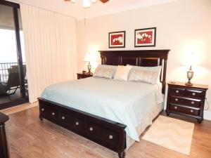 717 Holiday Isle 717