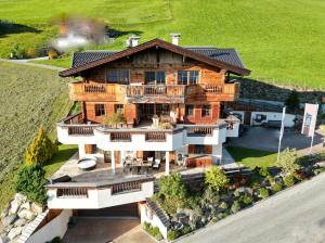 Bergkristall - 4hvězdičkové hotely ve městě Stummerberg