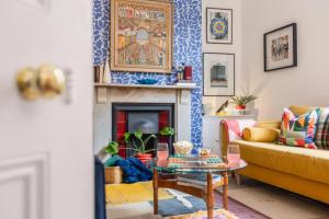 Central York Menagerie House Walk Score 98