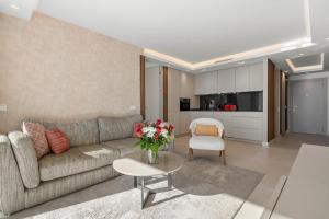 Beach front apartment with pool