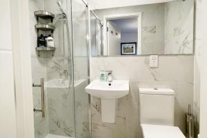 Paradigm House, Luxury 2-Bedroom Apartment 3, Free Parking, Oxford