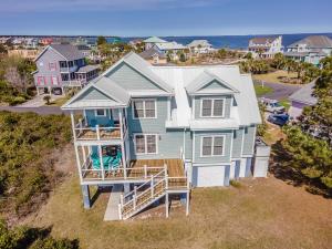 Immaculate Low Country Oasis on Harbor Island
