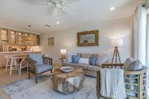 Newly Renovated John Fripp Villa- Pool Views, Beach Access - Dataw Island