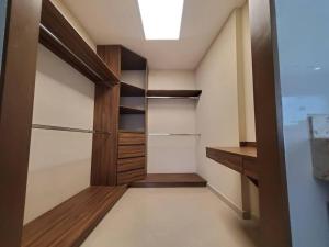 Grande Condo 1 Cuadra de Playa