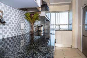 Sea Spray A308 by Host Agents