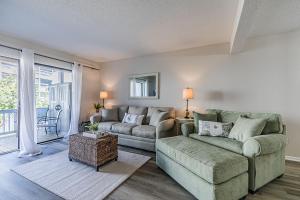 First Floor Condo - Walking distance to beach and pools! - Ubytování bez kategorie ve městě Harbor Island