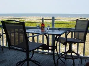 OCEANFRONT DECK! Villa with Awesome Views! Book Now! - Harbor Island