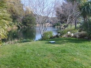 T2 DANS DOMAINE PRIVE PISCINE TENNIS PARC PARC AQUATIQUE VUE MER ET PLAGE