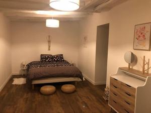 Maisons de vacances Gite de charme avec piscine interieure : photos des chambres