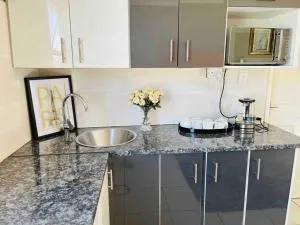 Bachelor suite in Rustenburg - Rustenburg