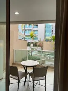 Estiloso Flat Brisas do Lago com terraço - Paranoá