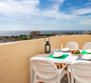 Riviera Gem: Stunning Sea View Terrace - 4hvězdičkové hotely ve městě Mijas
