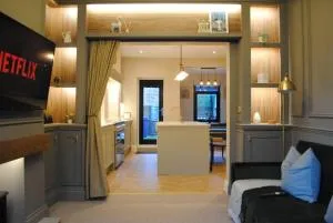 Cosy Renovated House in Warrington - 牛顿勒威洛斯