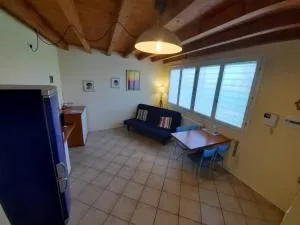 Silenzioso, posto auto, 2km da Lodi, 30 km da Milano - Caviaga