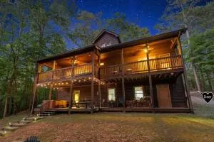 DeerWoodsLodge DOT com-Ellijay Coosawattee River-Sleeps 16-ARCADE-Hot Tub-Fire Pit-Winery's - Roosevelt