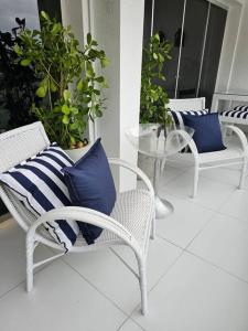 PÉ na Areia com Jacuzzi e Vista Incrível Para MAR!