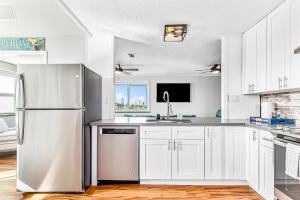 Redicare Resort - Upstairs