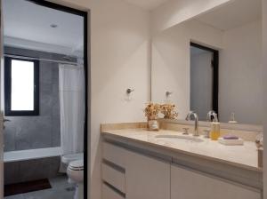 Departamento L246, Céntrico con Estacionamiento