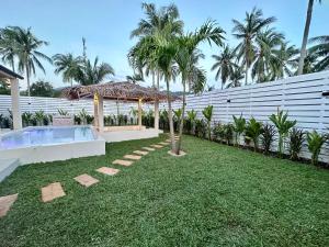 Ohlala luxury pool villas