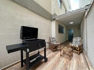 LA02- 2 Suítes +1Quarto | Jacuzzi | Churrasqueira