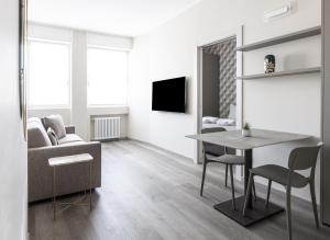 Easylife - Milano - Pantano 2 Venus - Duomo