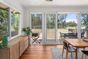 Boutique Stays - Flora