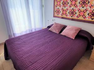 Apartamento con vistas al mar, se admiten mascotas y aparcamiento en Llançà - ES-170-15