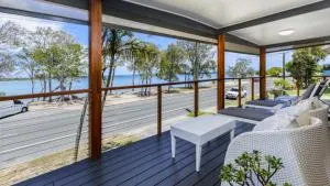 Fishing and Swimming at your doorstep - Sylvan Beach Esp, Bellara - Donnybrook