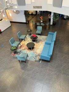 Grand Hotel Orlando at Universal Blvd - Shuttle to Theme Parks