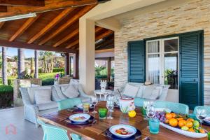 Villa vista mare e piscina privata ad Alcamo