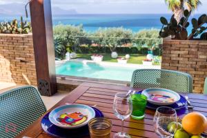 Villa vista mare e piscina privata ad Alcamo