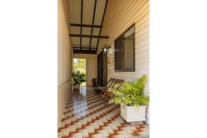 Little Goldens at Fays