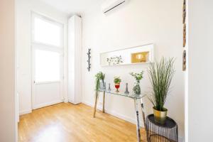 Luxury Quentin Apartment 3 BEDRM, 2 BATHRM