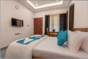 HILLS VIBE THEKKADY - Vandiperiyār