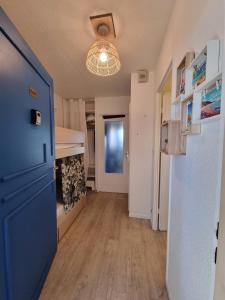 Studio 4P vue piscine St Raphaël Valescure - Au cœur des Golfs