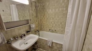 Chesa Bellaval, Haus Chamuotsch 3 1 2-Zimmerwohnung