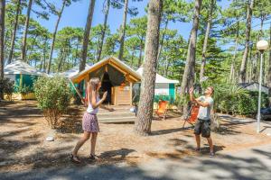 Campings Camping Village Le Vieux Port***** : photos des chambres