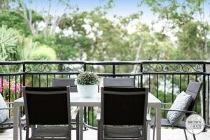 Alice Bayona 7 - Little Cove