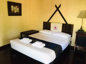 Saensukkho Hotel & Resort