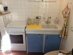 Maisons d'hotes La petite maison au coeur du village : photos des chambres