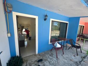 Lonely beach complex titanic hotel in beach shopping street markets ในศูนการค้าติดทะเล