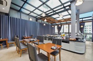 22Land Classic Suites