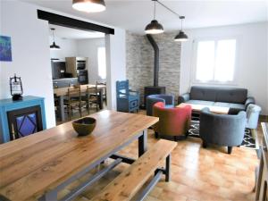 Villas Maison 5 pieces 8 a 9 personnes avec jardin a 50 m de la plage - AVEL : photos des chambres