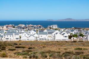 Nivica 56 Luxury Apartment Langebaan