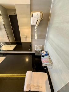 Mazarine Surf Suites Hiriketiya