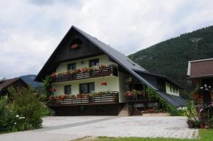 Apartments Zorč - 3hvězdičkové hotely ve městě Bohinj