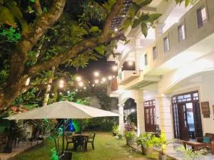 Plantation Surf Inn & Restaurant - Midigama - 米迪加马东