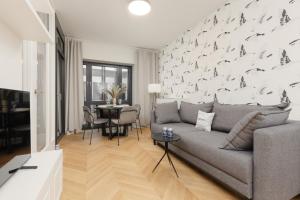 Exclusive Apartments with Furnished Balcony in Warsaw by Renters Prestige