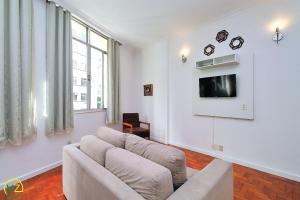 Sala e 2 quartos ECONÔMICO em Copacabana